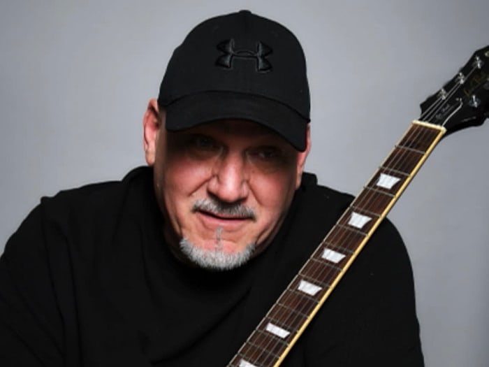 Michael Alan