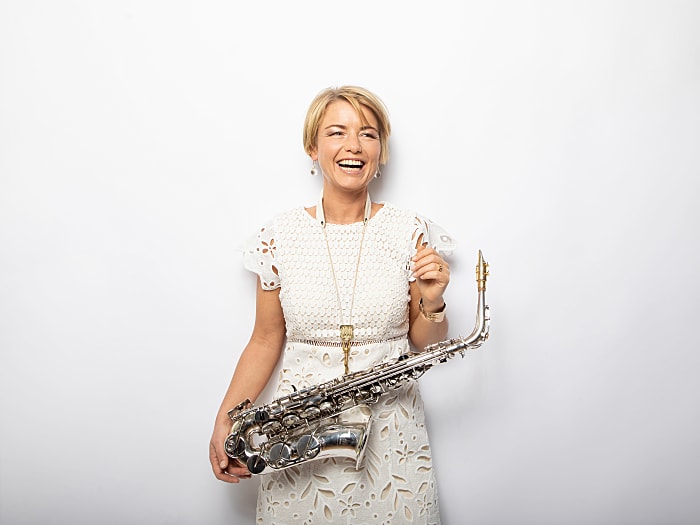 Saxophonistin Heidi Jantschik