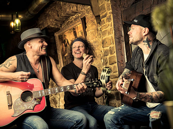 Acousticline Band