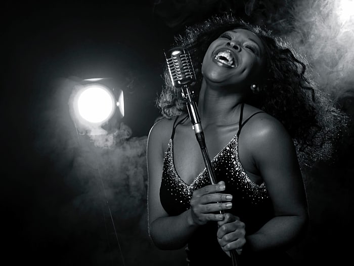 Nonhle Beryl (SOUL-CHARTS-DISCO-JAZZ-HOUSE)