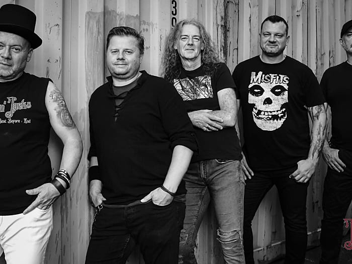THE ROCKIN` JACKS