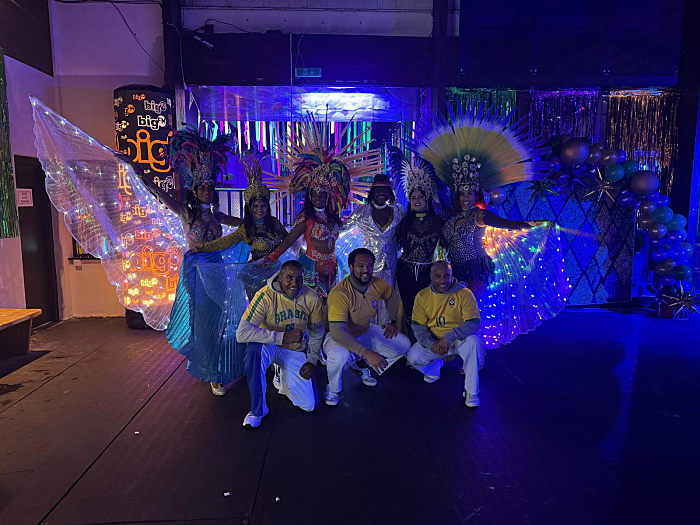 Mulatas do Samba Ninas Show