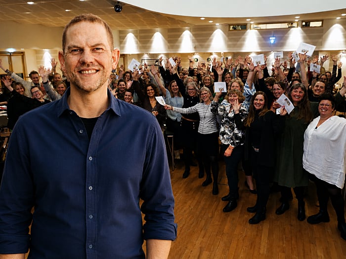 Sang for alle – kor og fællessang til firmaarrangementer og privatfester