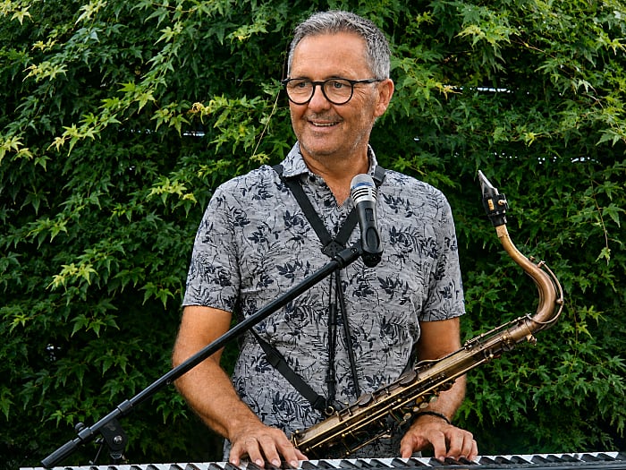 Klaus & SAX - (Austro) Pop, Swing, Dance & Good-Mood Music