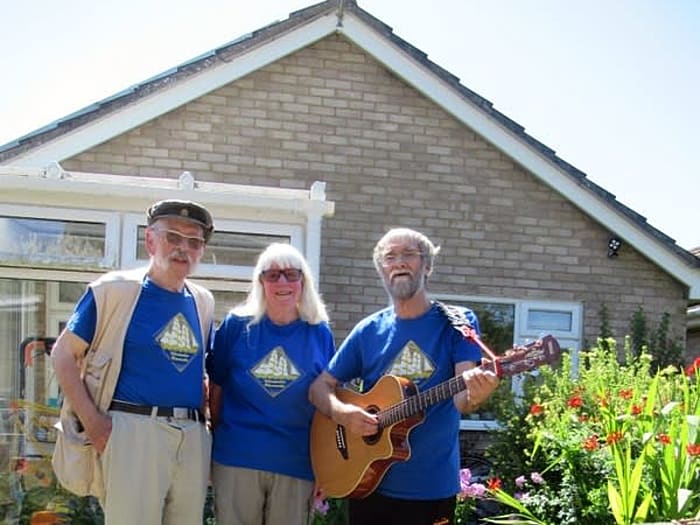 THE GLOUCESTER DIAMONDS