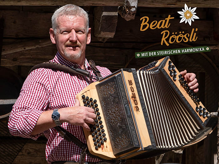 Beat Röösli mit der Steirischen Harmonika