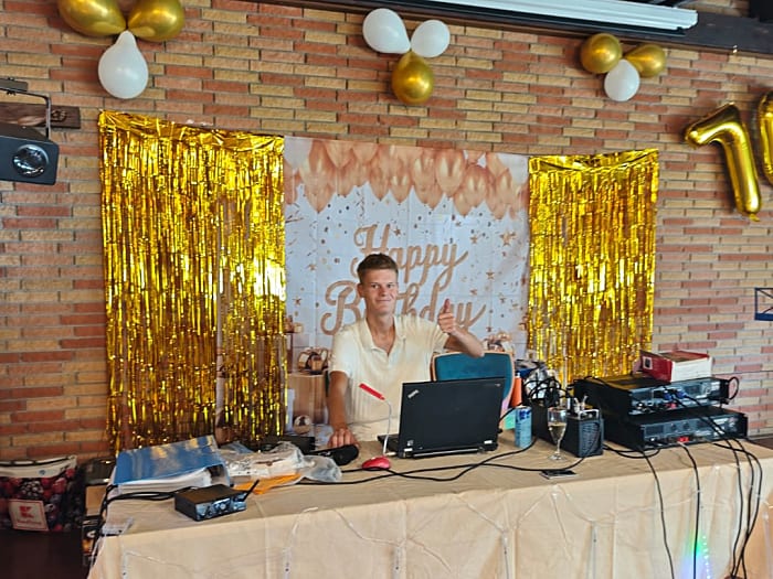 Diamond   - Russische und Deutsche Partys für ihr Event (Geburtstagsfeier oder Hochzeit)!