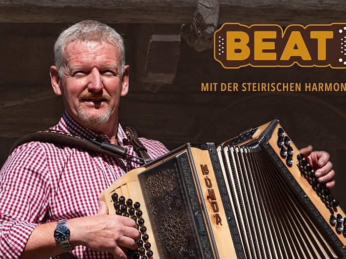Beat Röösli mit der Steirischen Harmonika