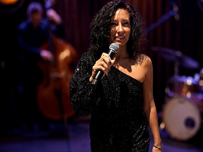 Vicky Loreen