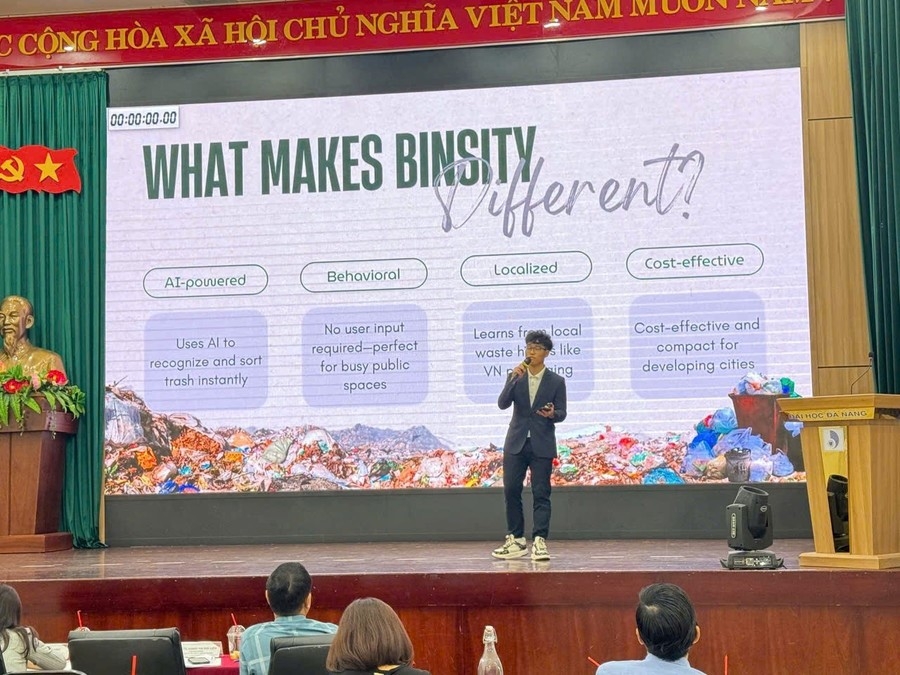 Tác giả dự án Binsity chia sẻ những điểm khác biệt và ưu việt của sản phẩm so với các giải pháp hiện hành. Tác giả dự án Binsity chia sẻ những điểm khác biệt và ưu việt của sản phẩm so với các giải pháp hiện hành.