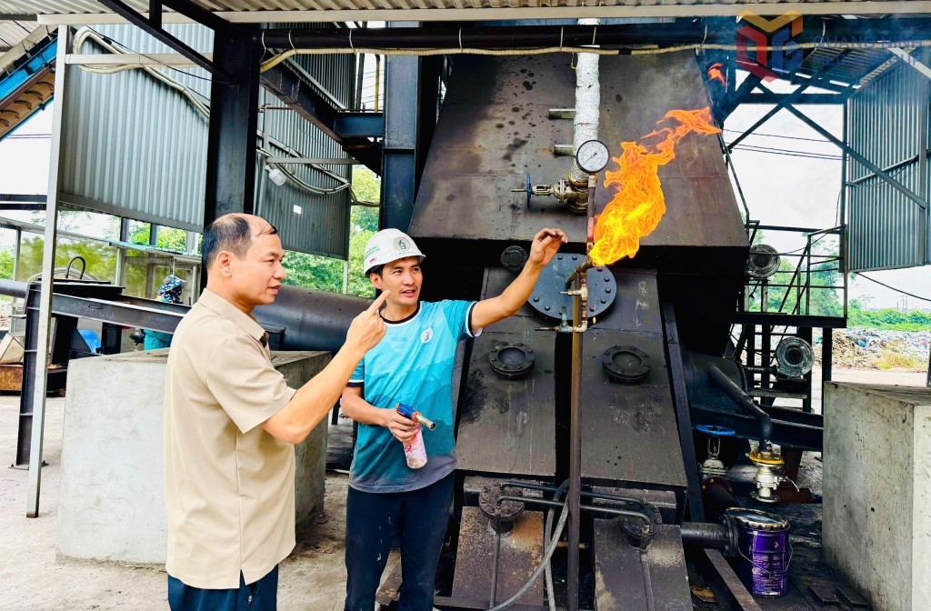 Nghiên cứu các công nghệ của các địa phương đã triển khai áp dụng qua đó đánh giá hiệu quả để đồng thời song hành với điện rác sẽ mang lại hiệu quả hơn cho xử lý rác thải và đảm bảo phát triển kinh tế gắn với bảo vệ môi trường Nghiên cứu các công nghệ của các địa phương đã triển khai áp dụng qua đó đánh giá hiệu quả để đồng thời song hành với điện rác sẽ mang lại hiệu quả hơn cho xử lý rác thải và đảm bảo phát triển kinh tế gắn với bảo vệ môi trường