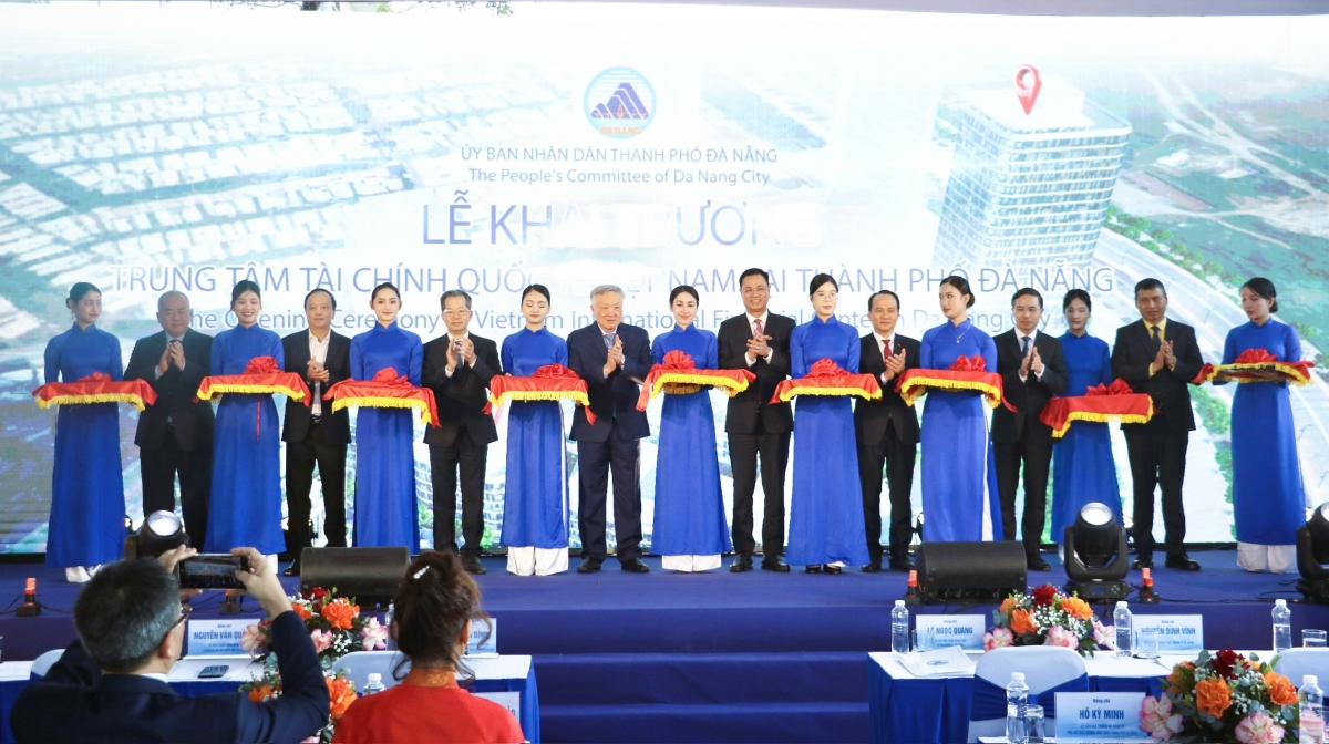 Lễ khai trương Trung tâm Tài chính quốc tế tại Đà Nẵng Lễ khai trương Trung tâm Tài chính quốc tế tại Đà Nẵng