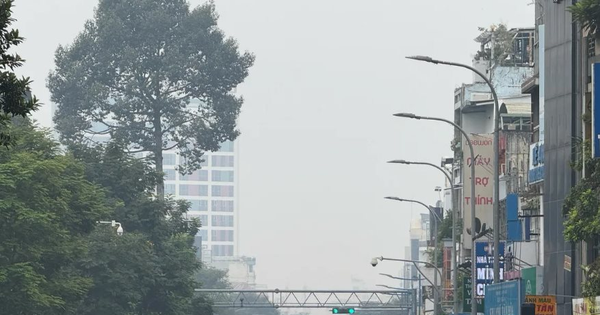 Cận Tết Nguyên đán, TP Hồ Chí Minh đối mặt nguy cơ ô nhiễm không khí gia tăng