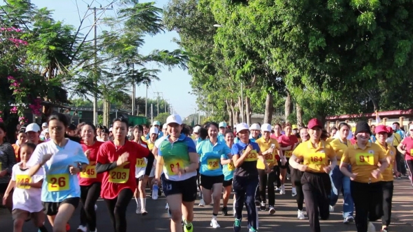 Xã Bình Giã lan tỏa lối sống xanh từ "Ngày chạy Olympic vì sức khỏe toàn dân"