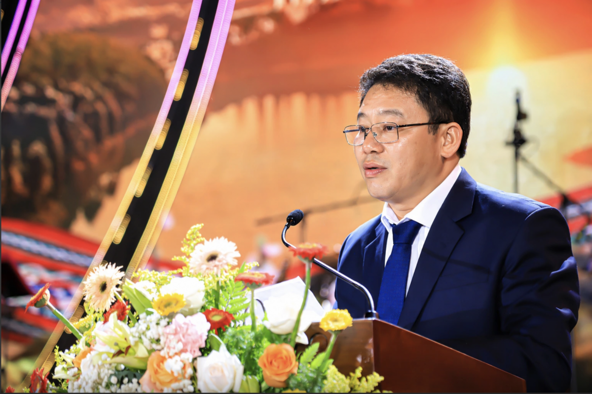 Măng Đen rực sáng đêm pháo hoa, lan tỏa bản sắc đại ngàn Măng Đen rực sáng đêm pháo hoa, lan tỏa bản sắc đại ngàn