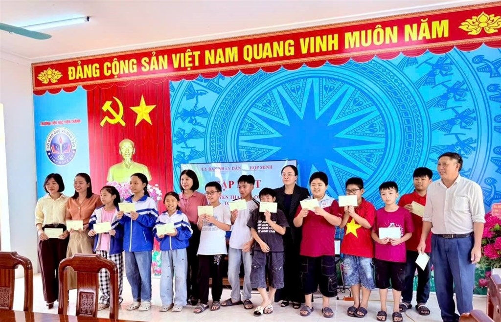 Lãnh đạo xã Hợp Minh động viên đội tuyển Olympic Tiếng Việt, Toán Tuổi thơ cấp tỉnh năm 2026 Lãnh đạo xã Hợp Minh động viên đội tuyển Olympic Tiếng Việt, Toán Tuổi thơ cấp tỉnh năm 2026