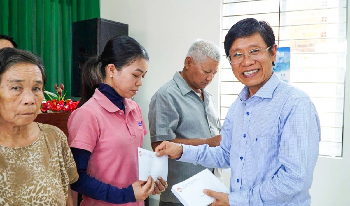 Xây dựng nông thôn mới gắn với bảo vệ môi trường bền vững Xây dựng nông thôn mới gắn với bảo vệ môi trường bền vững