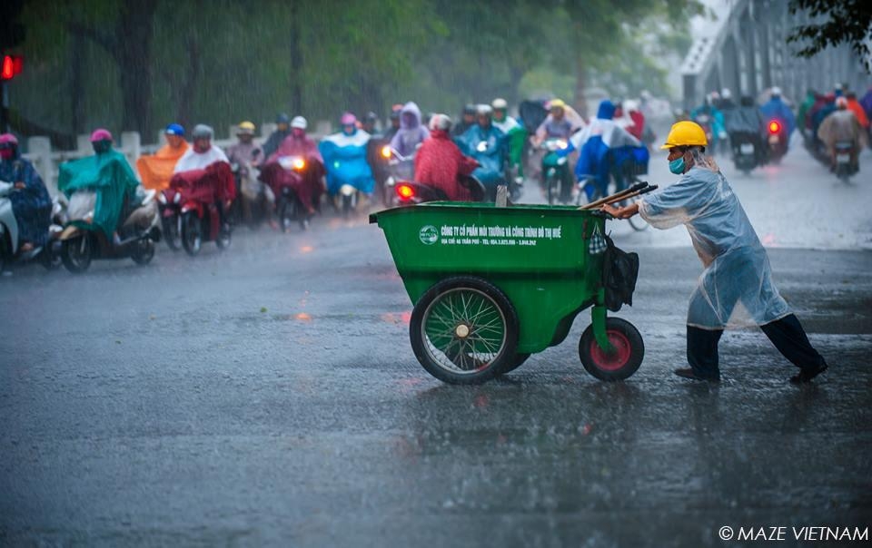 Công nhân môi trường - Những người thức để thành phố ngủ yên Công nhân môi trường - Những người thức để thành phố ngủ yên