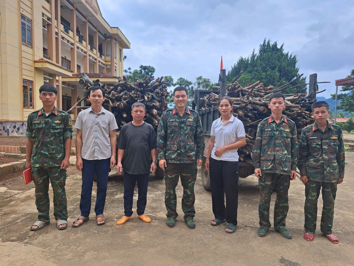 Cao Bằng: biểu dương, nhân rộng mô hình huy động sức mạnh toàn dân xây dựng trường nội trú liên cấp Cao Bằng: biểu dương, nhân rộng mô hình huy động sức mạnh toàn dân xây dựng trường nội trú liên cấp