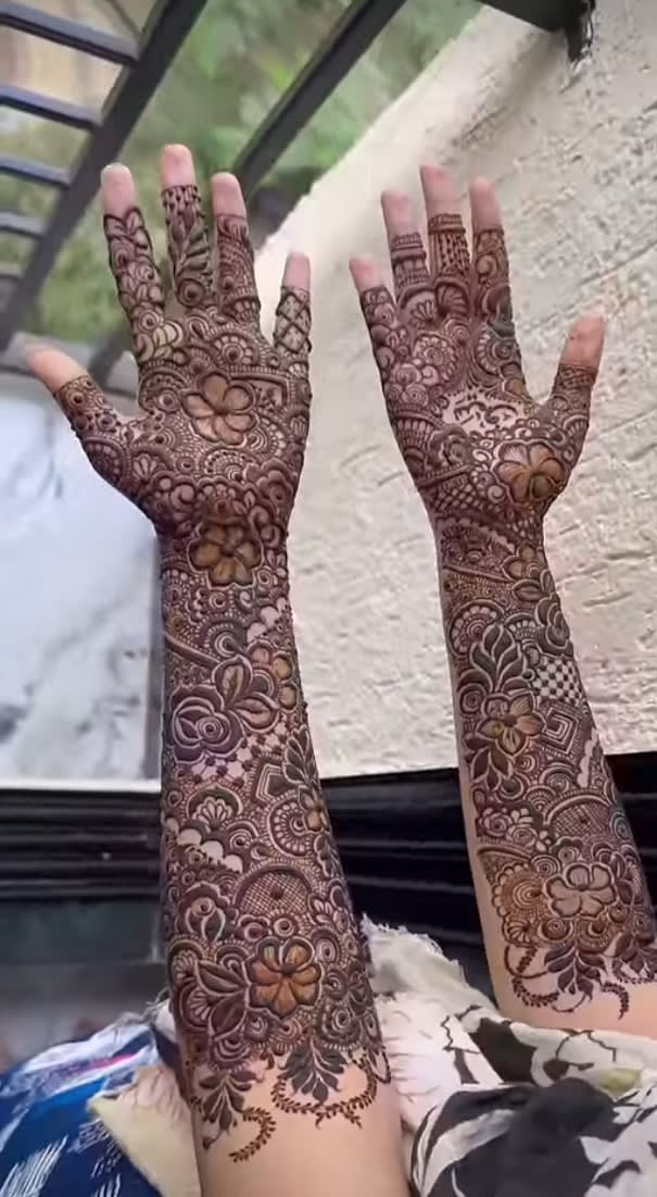 Suhana mheandi artist