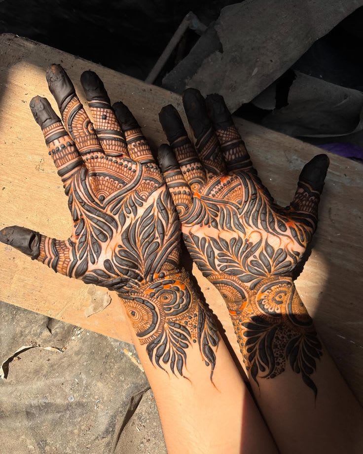 @anjum_henna_artist1 portfolio 1