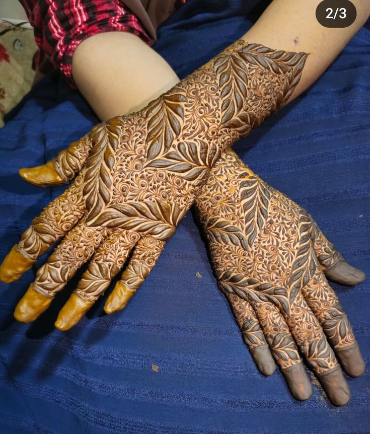 @anjum_henna_artist1 portfolio 2