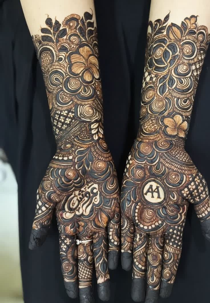 @anjum_henna_artist1 portfolio 4