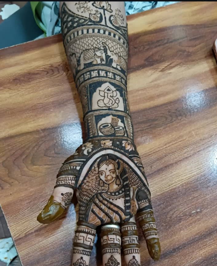 Sneha Mehndi Artists portfolio 2