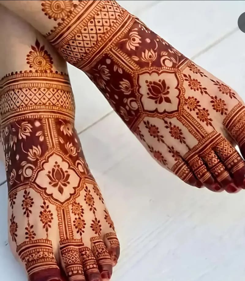 Meenu mahandi art portfolio 2