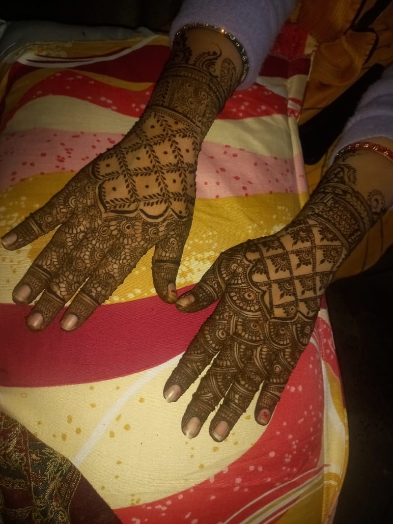 Deepu  mehndi artist portfolio 6