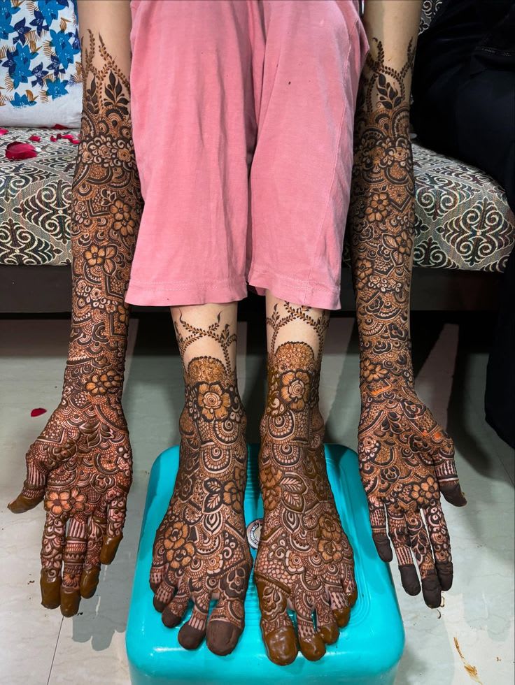 Elii_mehendi_artist portfolio 3