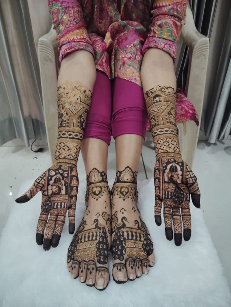 Ambika mehndi artist portfolio 4