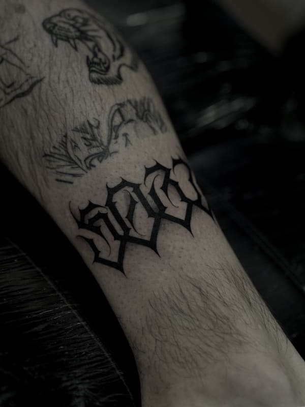 Tattoo in de stijl lettering