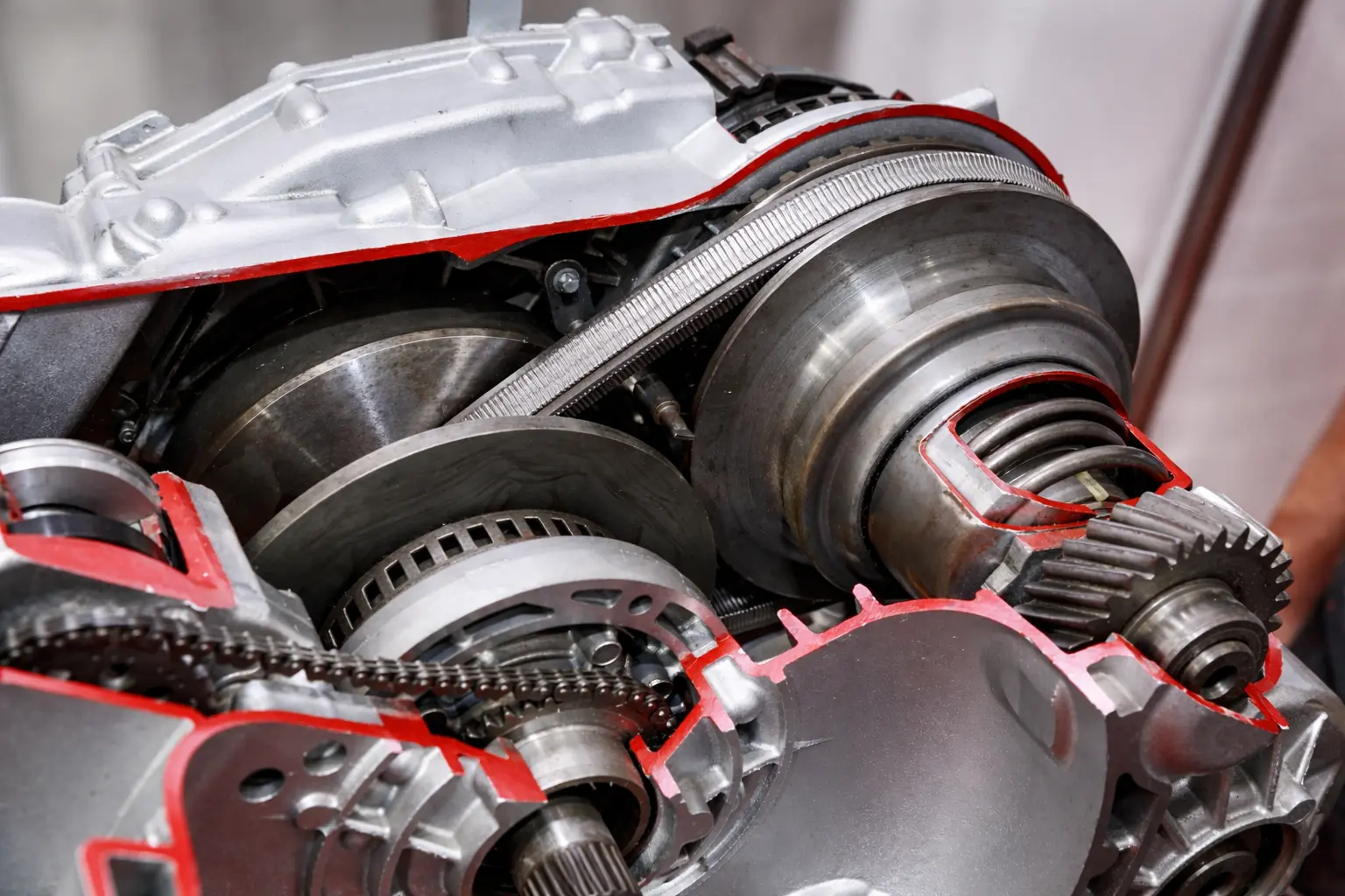 Technical diagram of a high-torque chain-driven CVT system