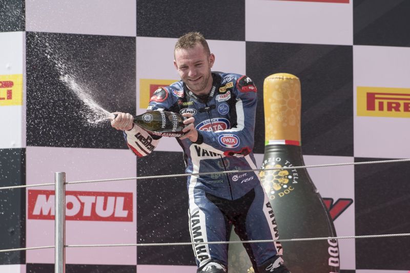 Mahias on Fire as he Scores Scorching Second at Imola<br />