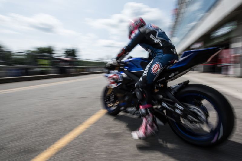 GRT Yamaha WSSP ufficiale si assicura la seconda fila nelle qualifiche di Brno