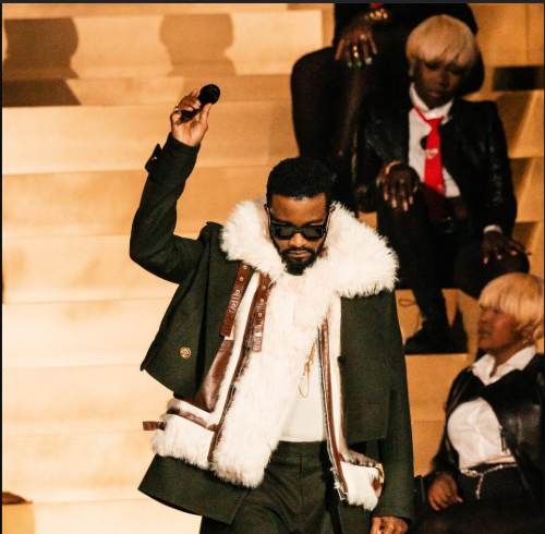 Fally Ipupa au Stade de France : Le Doublé Historique qui Consacre l’Aigle