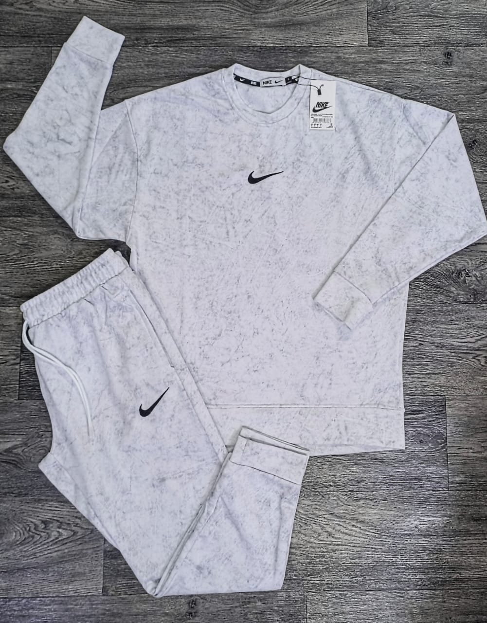 Ensemble tricot + pantalon Nike