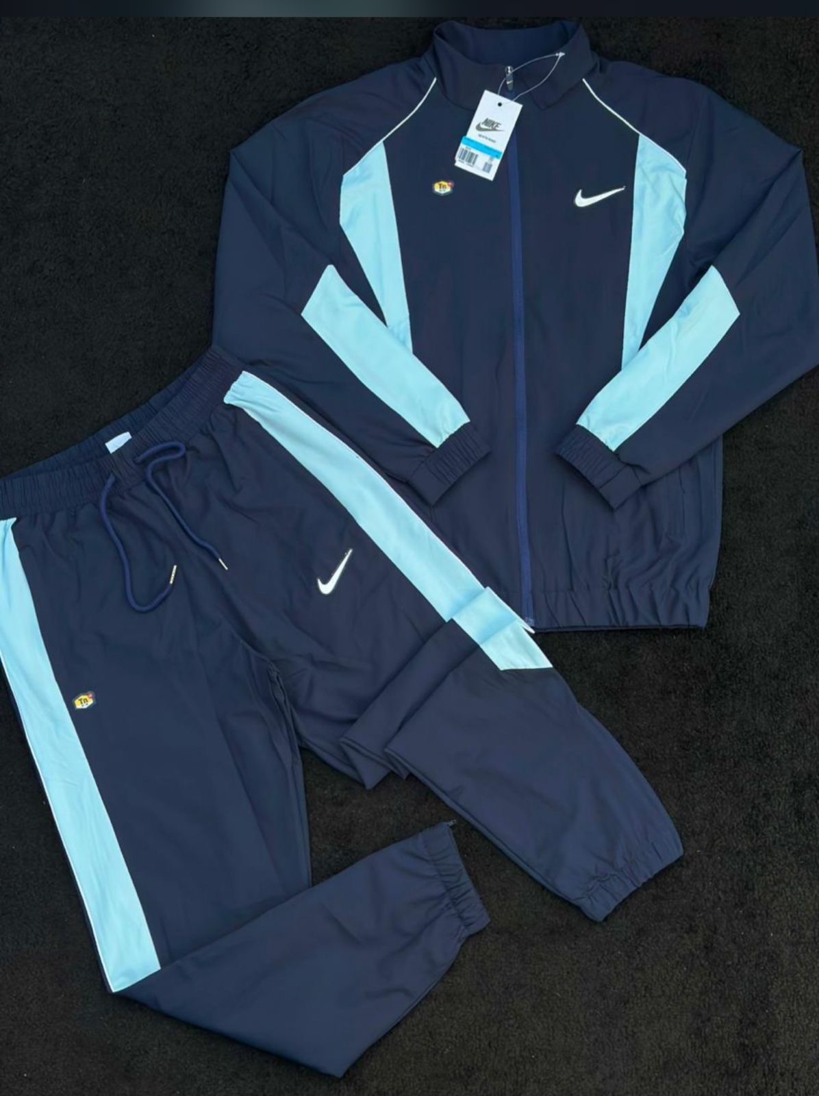 Ensemble servette + pantalon Nike