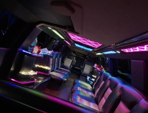 2015 GMC Yukon Denali 200 inches Limousine