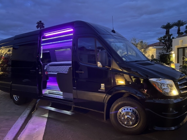 2016 Mercedes-Benz Sprinter 3500 limousine style Grech Builders