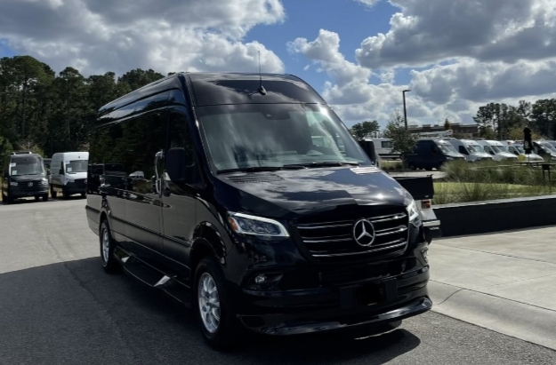 2023 Mercedes-Benz Sprinter 3500XD