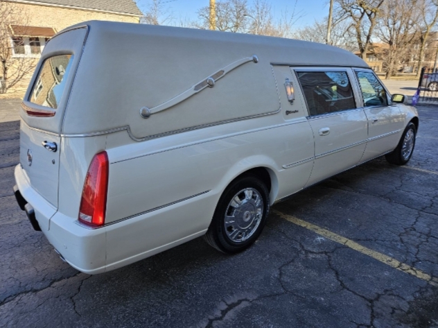 2011 Cadillac DTS Funeral Limo