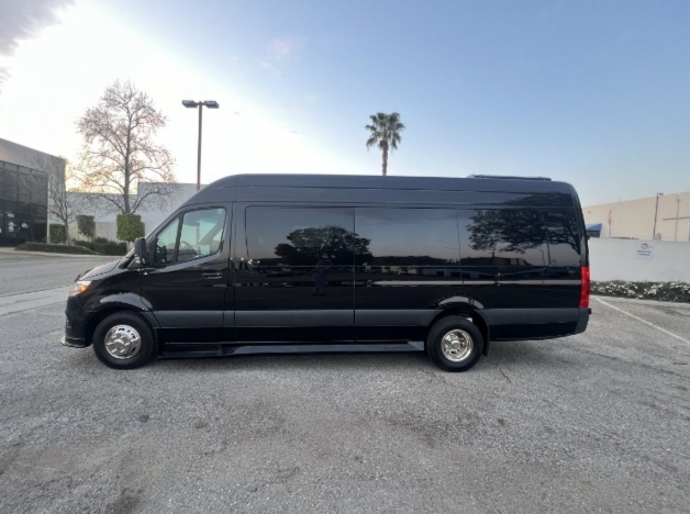 2024 Mercedes-Benz 14px Limo Sprinter