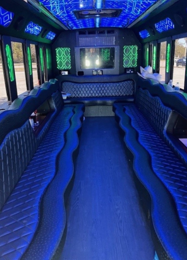 2018 Ford E450 27 inches Limo Bus