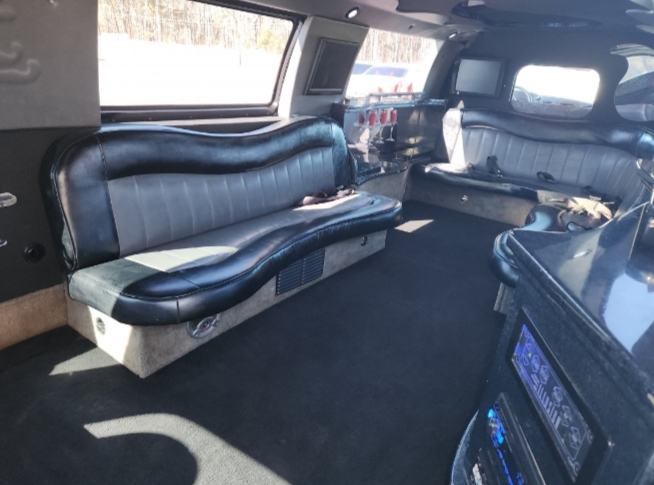 2006 Ford F250 140 inches Limousine