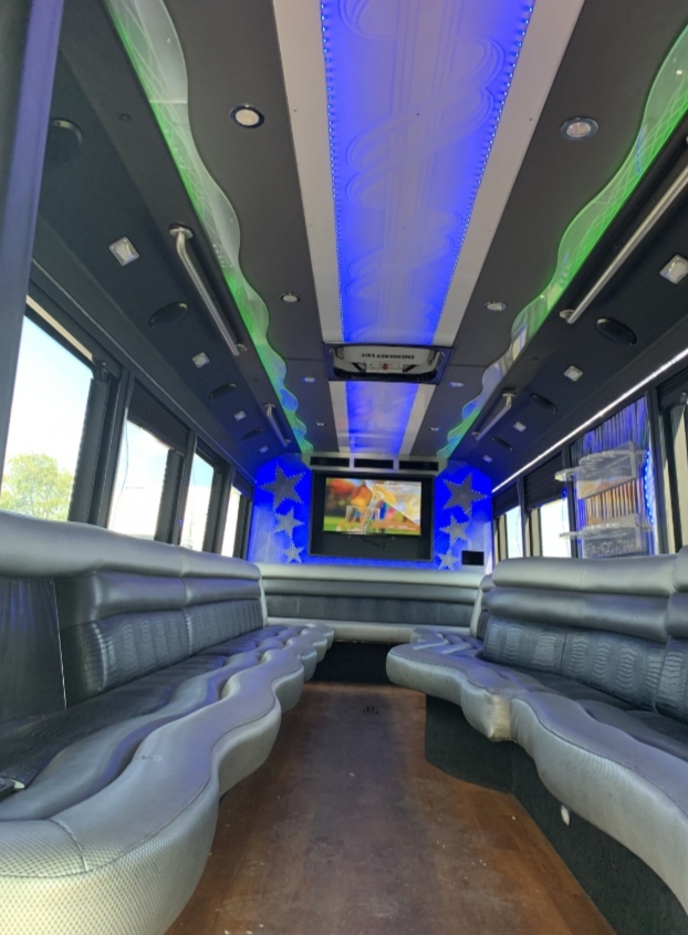 2012 Ford F-550 34 Inches Limo Bus