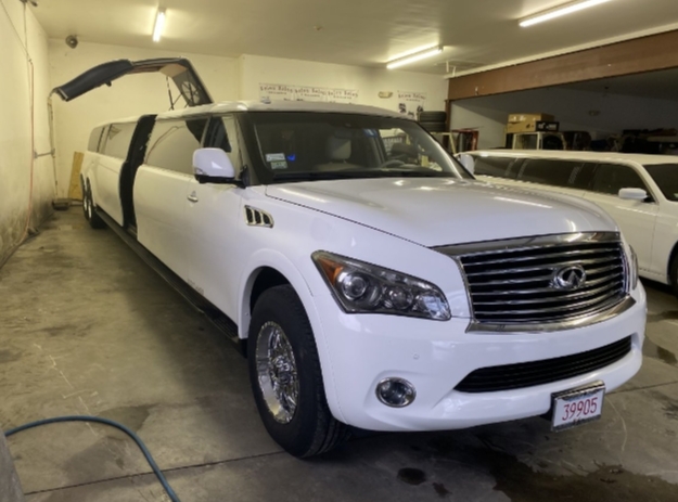 2011 Infiniti Qx56 Limousine