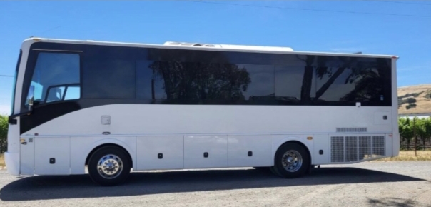 2016 Freightliner 35 Inches Motorcoach