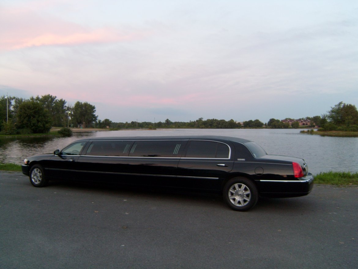 2011 Lincoln Town Car